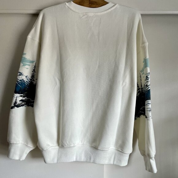 NWT Budweiser Hybrid Clydesdale Horse Graphic Fleece Sweatshirt XS Holiday S - Picture 4 of 14